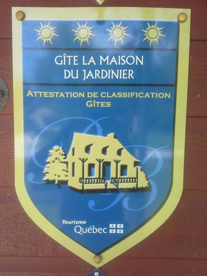 Gite La Maison Du Jardinier Вениз-ан-Квебек Экстерьер фото